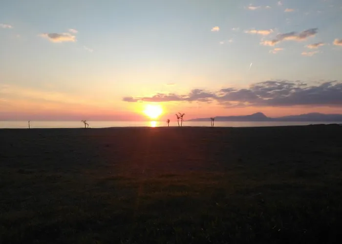 Alojamento de Acomodação e Pequeno-almoço Mantinera Praia a Mare