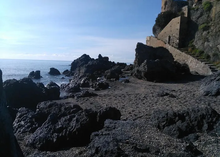 Alojamento de Acomodação e Pequeno-almoço Mantinera Praia a Mare