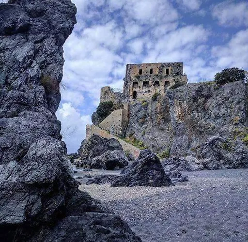 Mantinera Alojamento de Acomodação e Pequeno-almoço Praia a Mare